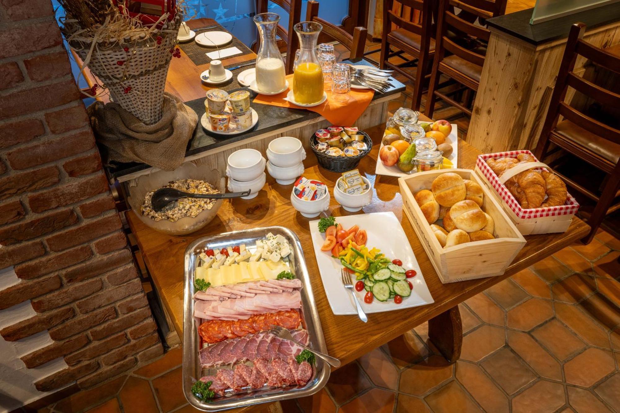 Mountain Lodge Grächen Kültér fotó